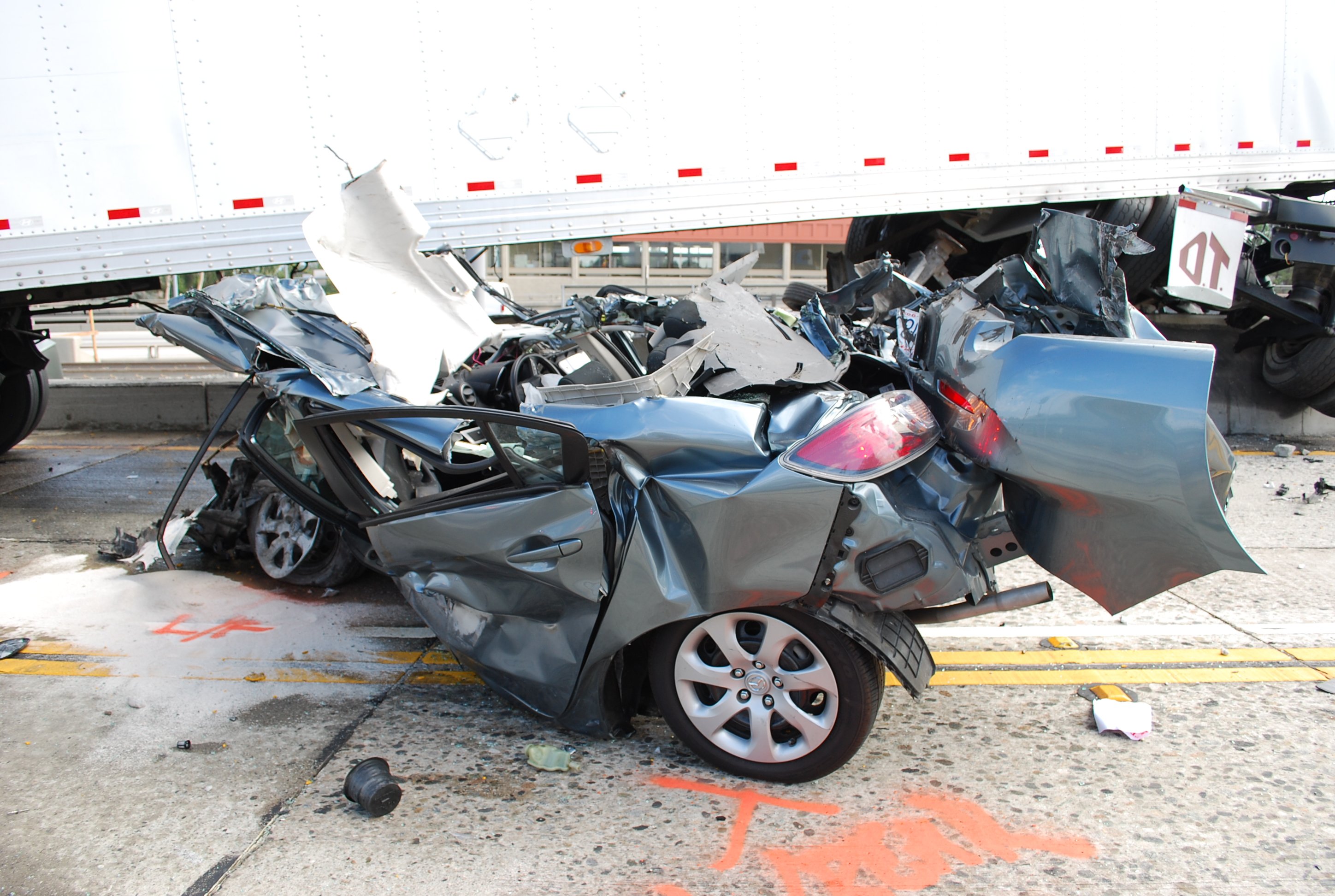 DSC_0081 Truck Accident Lawyer Canoga Park CA